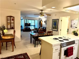 Photo #4: 1018193 Listing 