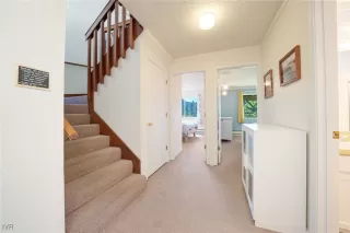 Photo #1: 1018204 Listing