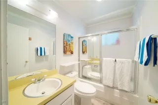 Photo #3: 1018204 Listing