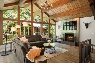 More Details about MLS # 1018294 : 120 JUANITA DRIVE 5