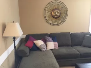 Photo #5: 1018295 Listing 