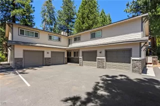 Click for more information on MLS # 1018323 : 209 ROBIN DRIVE #6 More Details about MLS # 1018323 : 209 ROBIN DRIVE #6