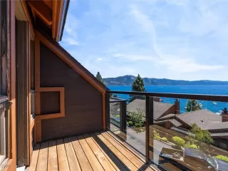 Photo #5: 1018376 Listing