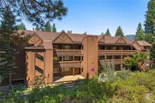 Photo #2: 1018399 Listing