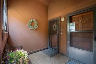 Photo #3: 1018399 Listing