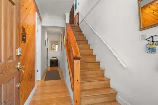 Photo #6: 1018411 Listing 