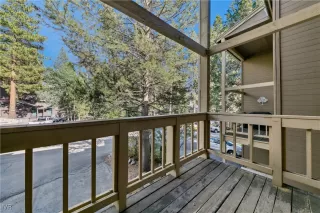 Photo #2: 1018441 Listing