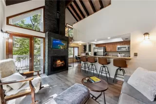 Photo #2: 1018465 Listing 