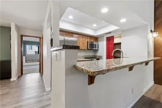 Photo #6: 1018465 Listing 