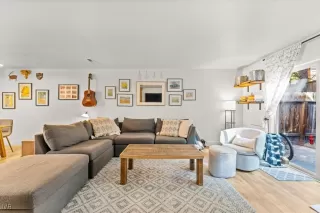 Photo #3: 1018479 Listing