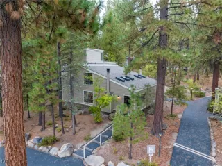 Photo #1: 1018490 Listing