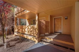 Photo #5: 1018540 Listing