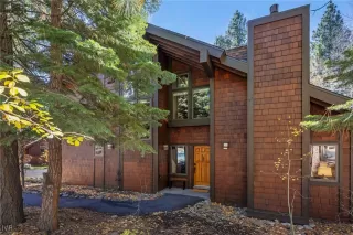 Photo #1: 1018542 Listing