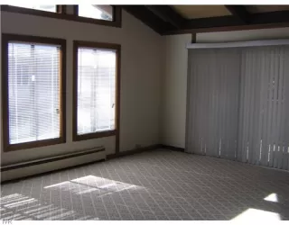 Photo #1: 939745 Listing 