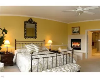 Photo #6: 939752 Listing