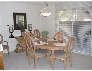 Photo #4: 939990 Listing 