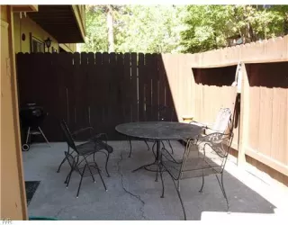 Photo #5: 939990 Listing 