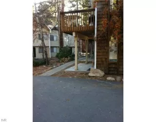 Photo #2: 940248 Listing