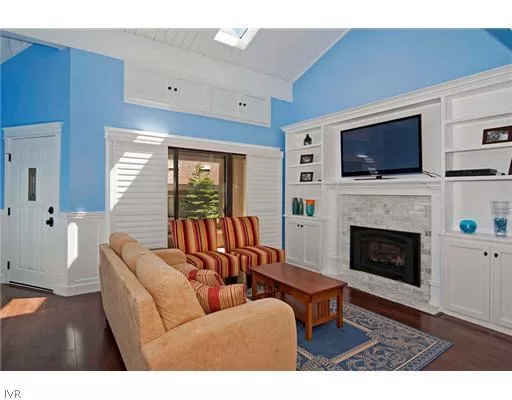 MLS: 940288 Condo For Sale