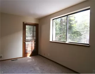 Photo #3: 940335 Listing 