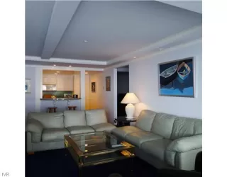 Photo #4: 940351 Listing