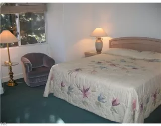 Photo #3: 940356 Listing 