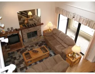 Photo #5: 940434 Listing 