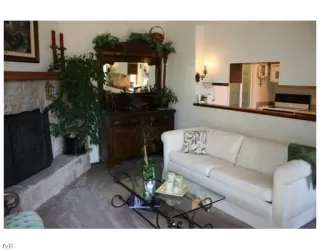 Photo #1: 940475 Listing 