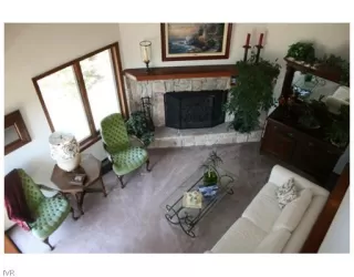 Photo #4: 940475 Listing 