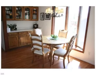 Photo #6: 940475 Listing 