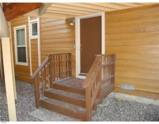 Photo #4: 940497 Listing