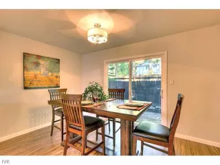 Photo #5: 940583 Listing 