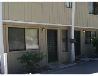 Photo #4: 940610 Listing