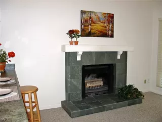 Photo #3: 940726 Listing