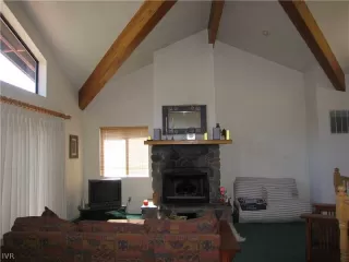 Photo #2: 940805 Listing