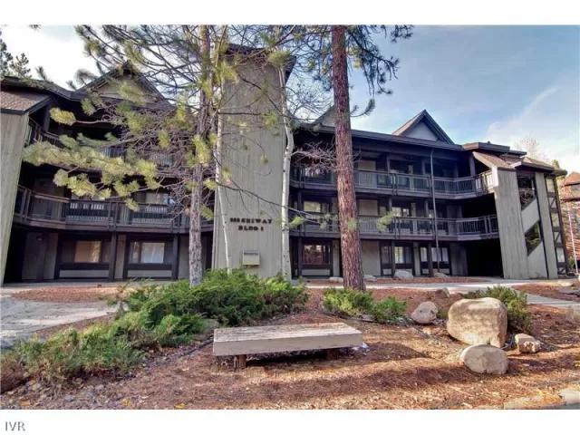 MLS: 940851 Condo For Sale