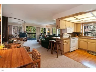 Photo #2: 940851 Listing