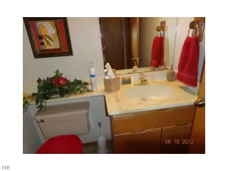 Photo #5: 940880 Listing