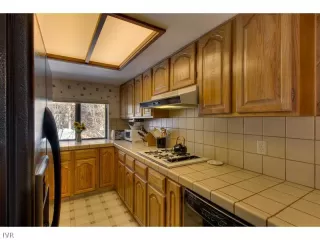 Photo #4: 940979 Listing 