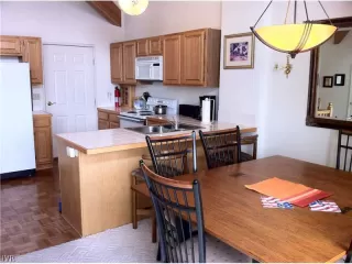 Photo #1: 941048 Listing