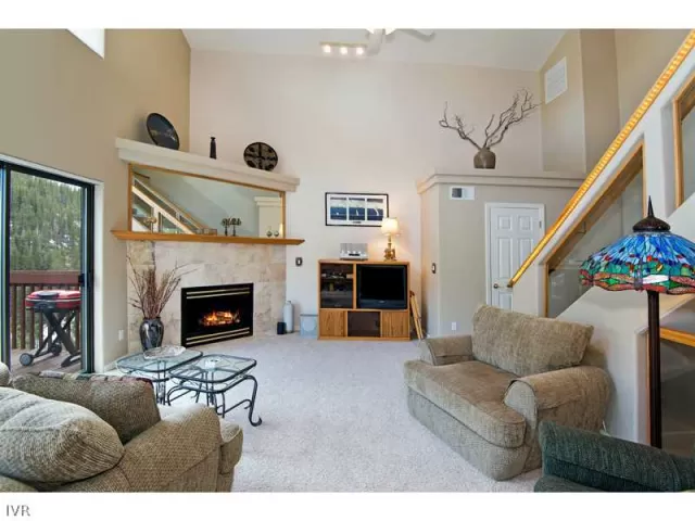 MLS: 941052 Condo For Sale