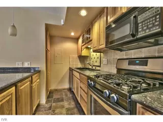 Photo #5: 941067 Listing