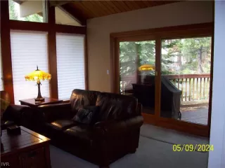 Photo #5: 941076 Listing