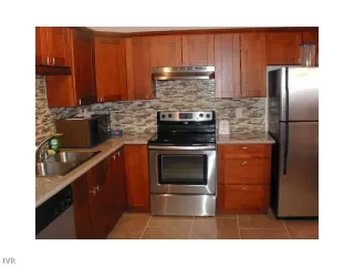 Photo #2: 941093 Listing