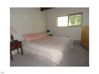 Photo #6: 941094 Listing