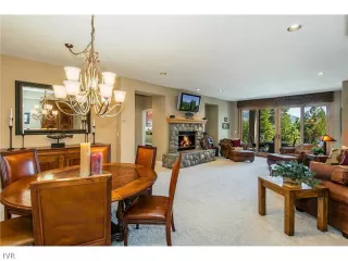 Photo #4: 941098 Listing