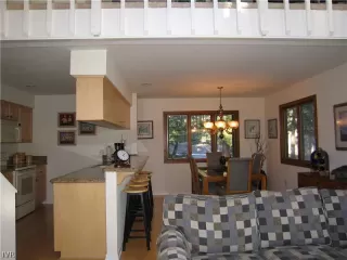 Photo #4: 941173 Listing 