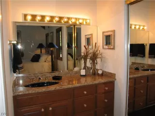 Photo #6: 941173 Listing 