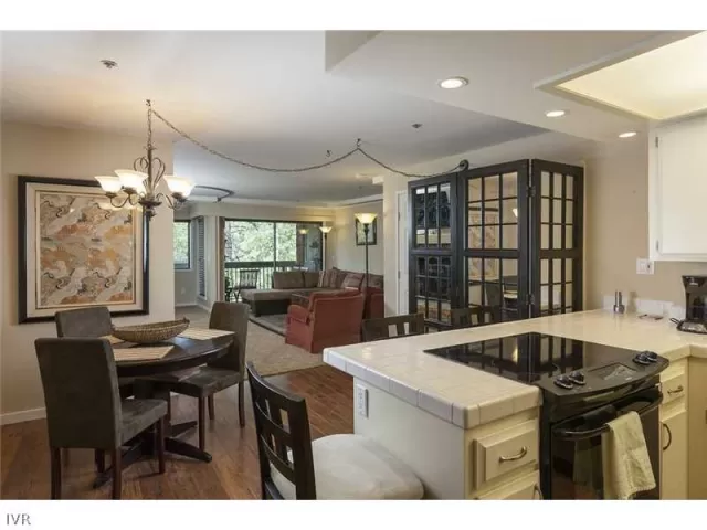 MLS: 941192 Condo For Sale