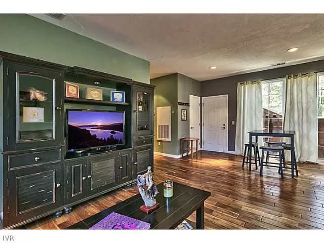 MLS: 941250 Condo For Sale